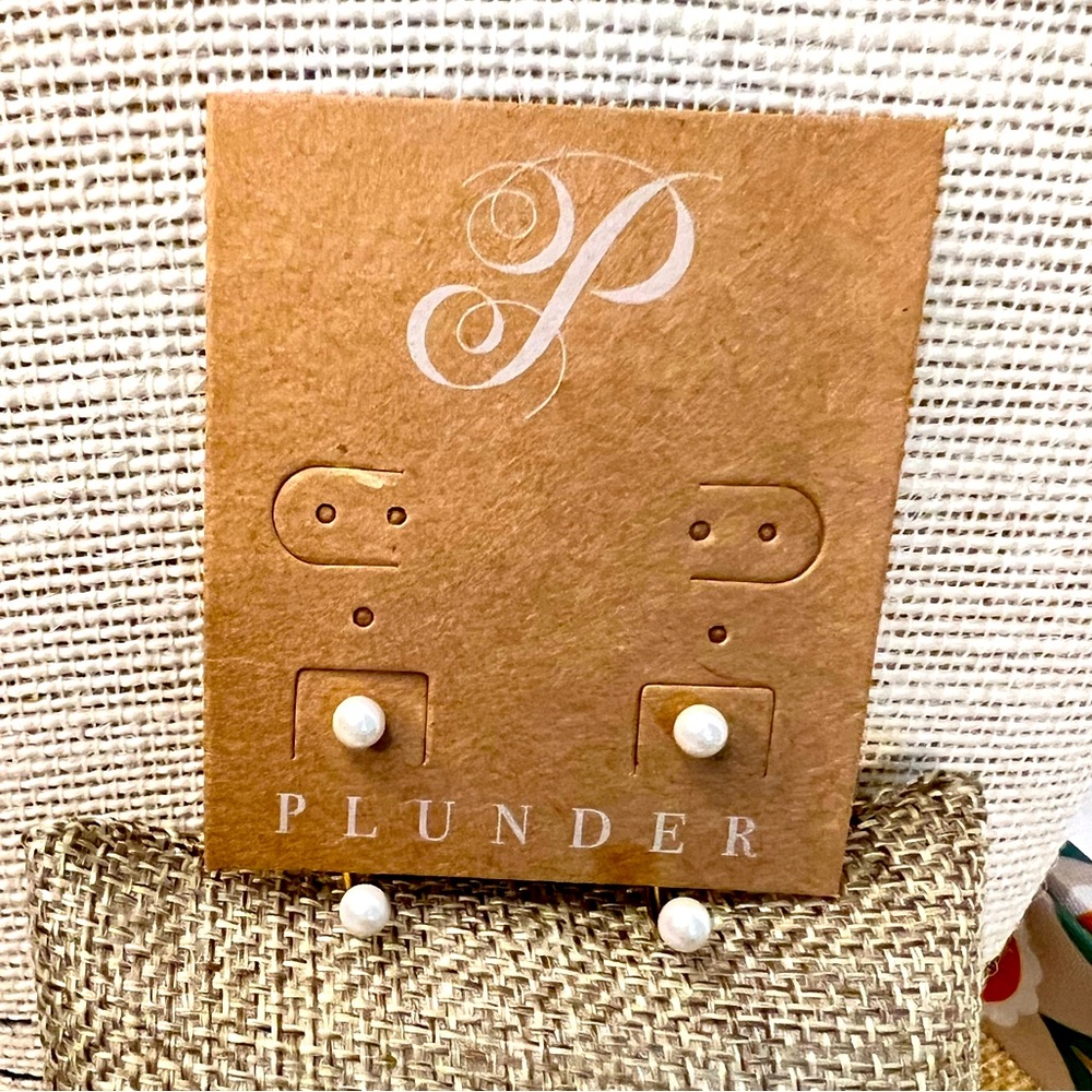 ***LIMITED EDITION & NIB*** Fozzy Earrings